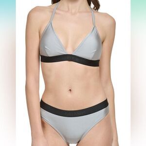 NWT Calvin Klein bikini size large.